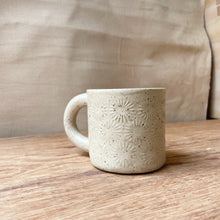 Cargar imagen en el visor de la galería, Taza Margarita S.
