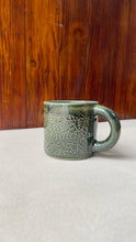 Cargar imagen en el visor de la galería, Taza Verde Hoja S.
